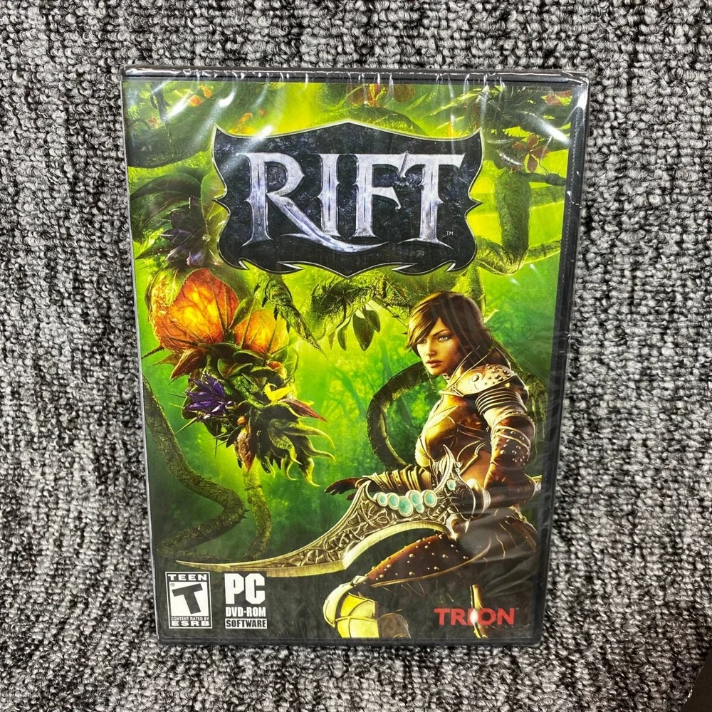 VTG RIFT PC Game DVD-ROM Trion Worlds 2011 Factory Sealed MMORPG